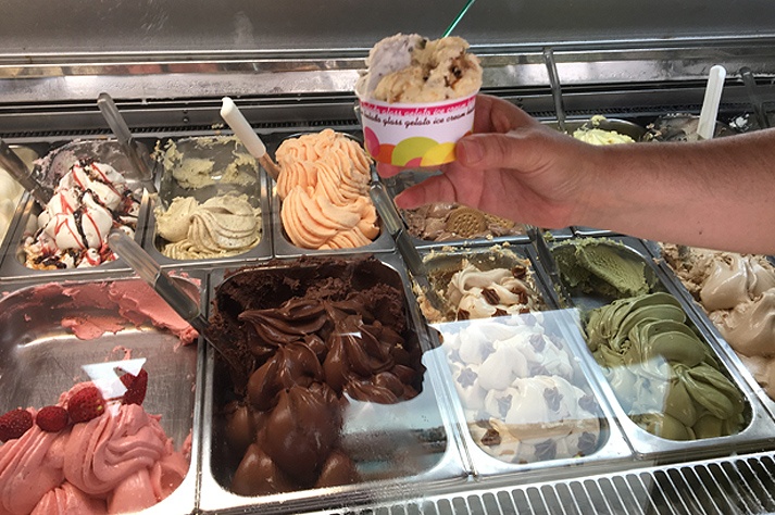best ice cream of Ibiza artisan ice cream milu sant antoni portmany