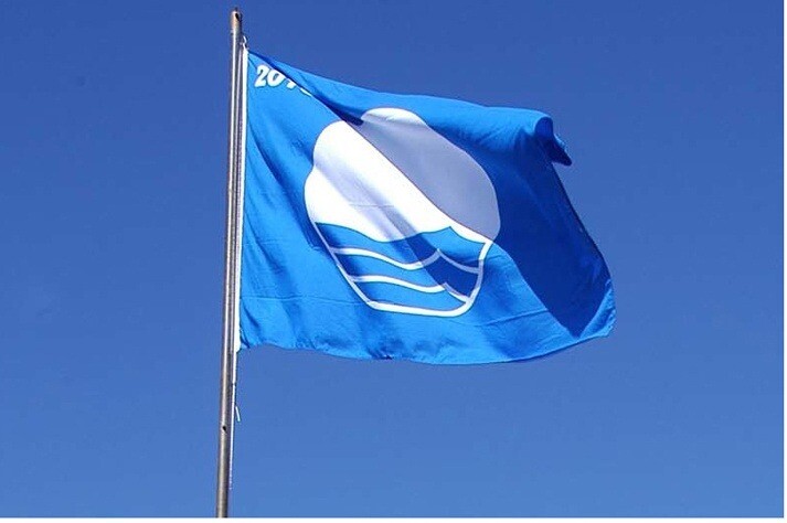 Bandera azul — Moto Luis Ibiza