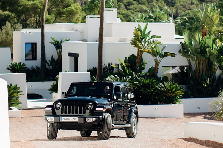 añquiler de coche ibiza